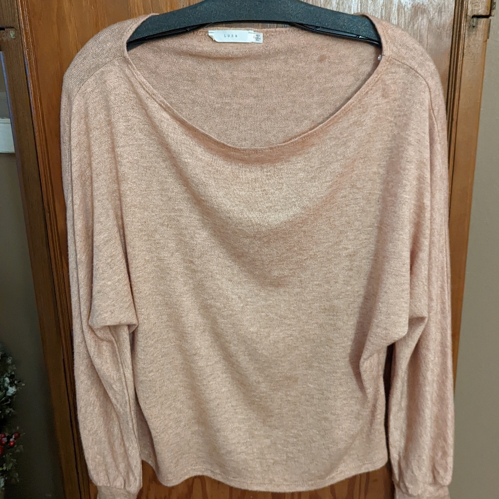 Lush Brand Top. Size small.